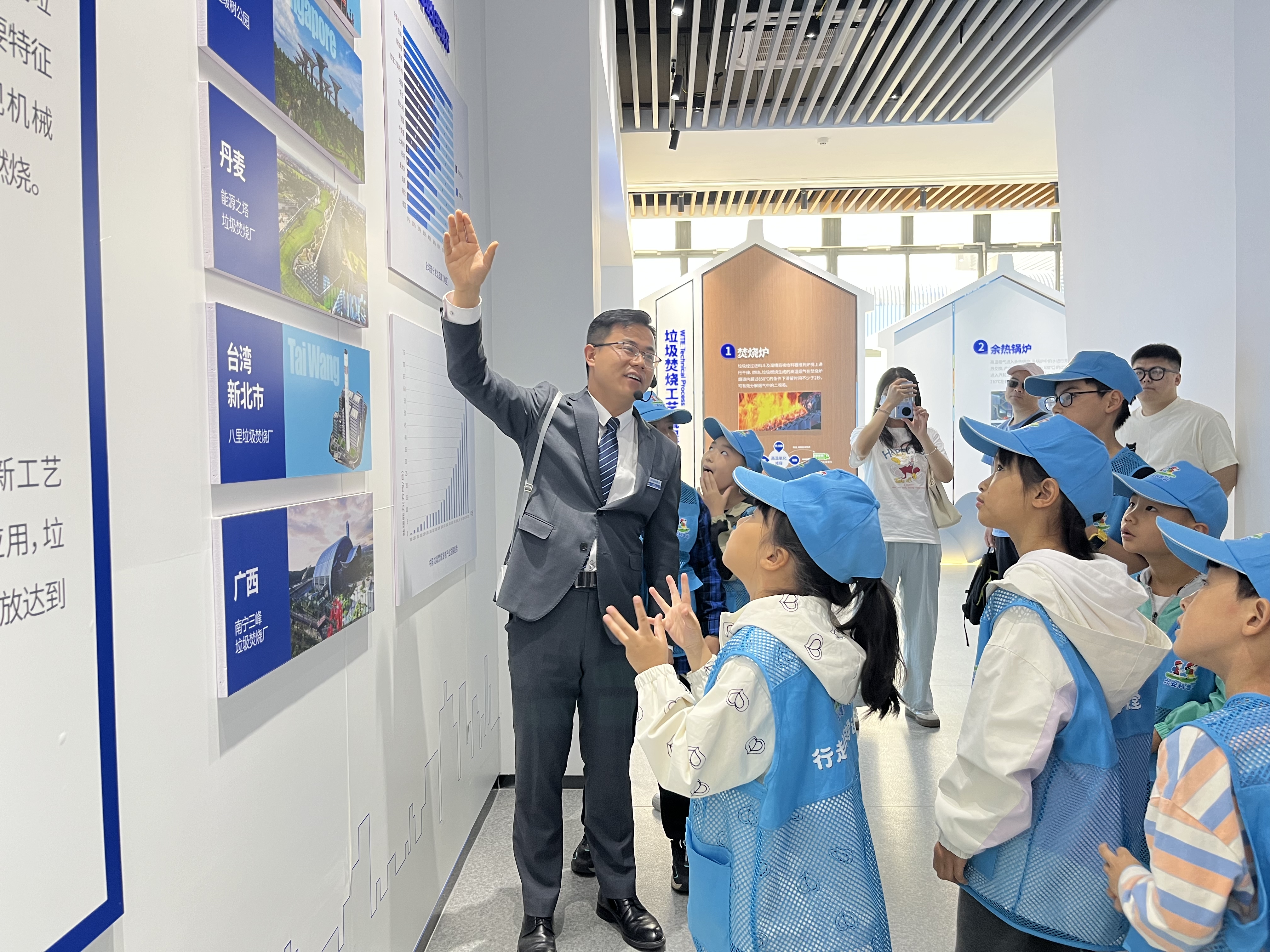 講解過(guò)程照片.jpeg 講解過(guò)程照片.jpeg